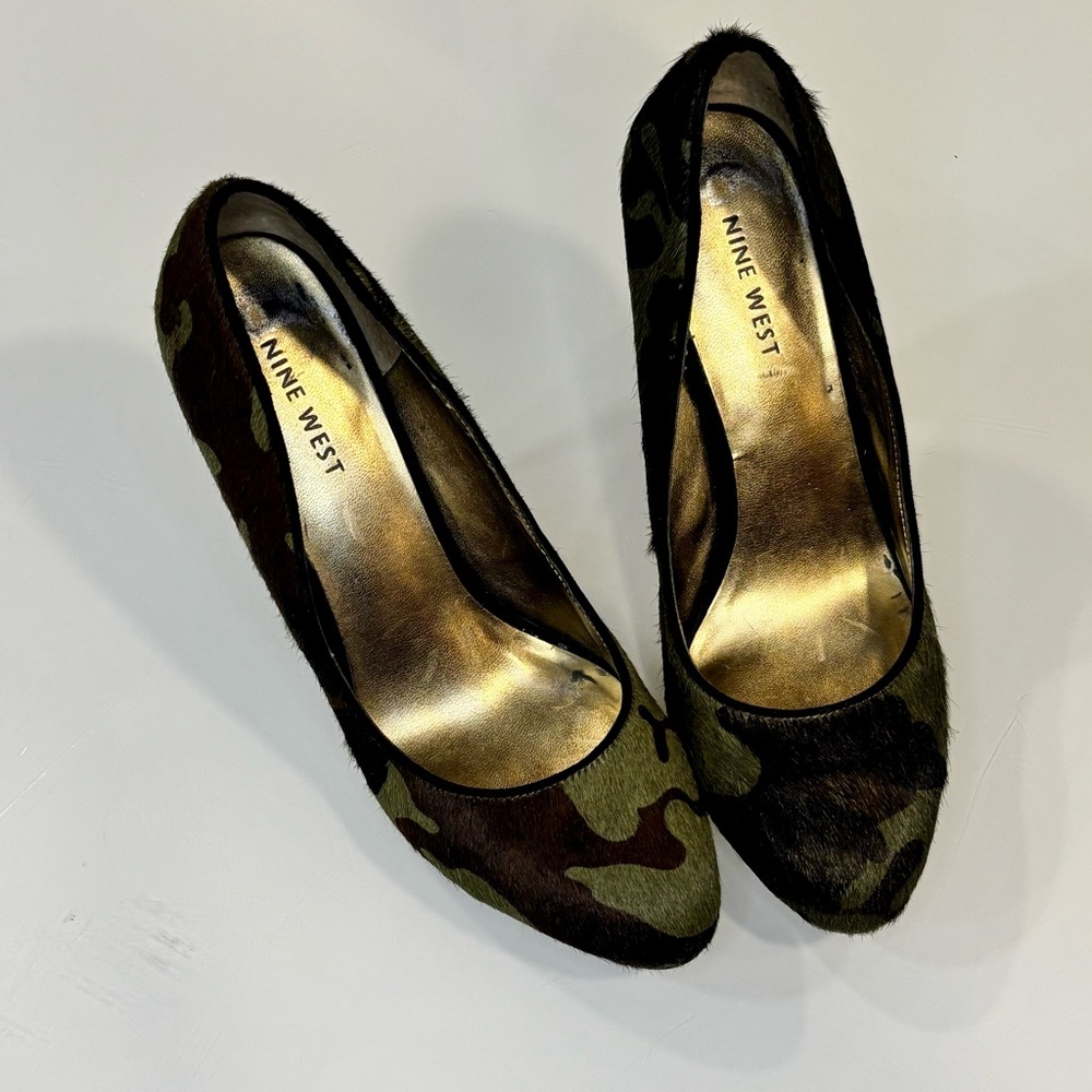 Nine West Green and Black Camouflage Heels